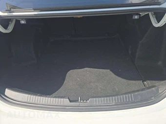 2018 Chevrolet Malibu LT 1LT – miniatura 11