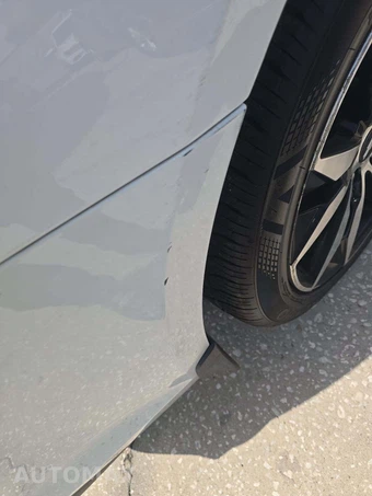 2018 Chevrolet Malibu LT 1LT – miniatura 18