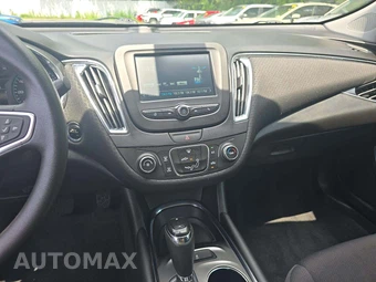 2018 Chevrolet Malibu LT 1LT – miniatura 10