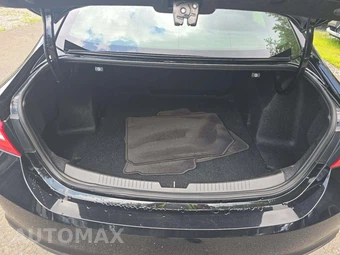 2018 Chevrolet Malibu LT 1LT – miniatura 14