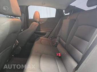 2018 Chevrolet Malibu LT 1LT – miniatura 13