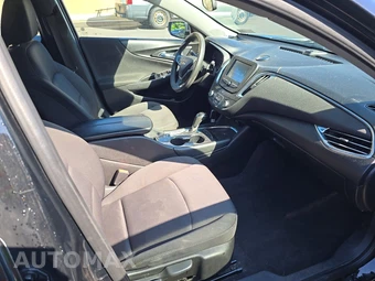 2018 Chevrolet Malibu LT 1LT - miniatura 8