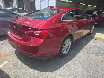 2018 Chevrolet Malibu LT 1LT – miniatura 4