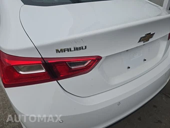 2018 Chevrolet Malibu LT 1LT – miniatura 16