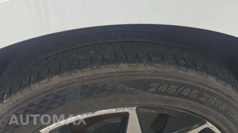 2018 Chevrolet Malibu LT 1LT – miniatura 20