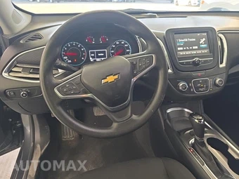 2018 Chevrolet Malibu LT 1LT – miniatura 8