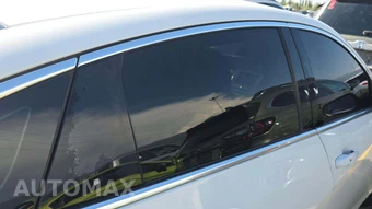 2018 Chevrolet Malibu LT 1LT – miniatura 31