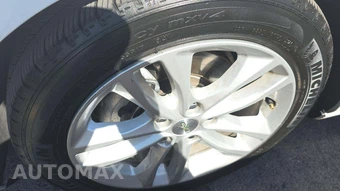 2018 Chevrolet Malibu LT 1LT – miniatura 36