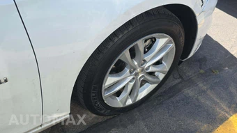 2018 Chevrolet Malibu LT 1LT – miniatura 42