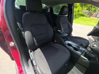 2018 Chevrolet Malibu LT 1LT – miniatura 15