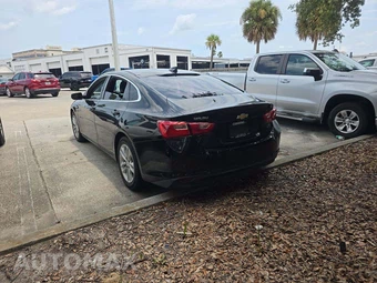 2018 Chevrolet Malibu LT 1LT – miniatura 2