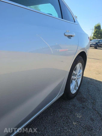 2018 Chevrolet Malibu LT 1LT – miniatura 27