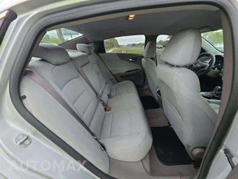 2018 Chevrolet Malibu LT 1LT – miniatura 16