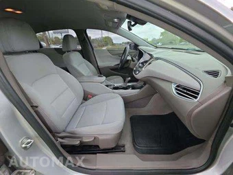 2018 Chevrolet Malibu LT 1LT – miniatura 18