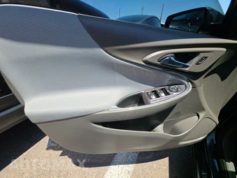 2018 Chevrolet Malibu LT 1LT – miniatura 9