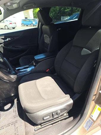 2018 Chevrolet Malibu LT 1LT - miniatura 6