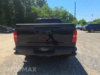 2018 Chevrolet Silverado 1500 Custom Crew Cab Medium Bed 1CX - miniatura 4