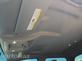 2018 Chevrolet Silverado 1500 Custom Crew Cab Short Bed 1CX – miniatura 17