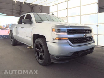 2018 Chevrolet Silverado 1500 Custom Crew Cab Short Bed 1CX – miniatura 3