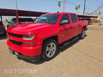 2018 Chevrolet Silverado 1500 Custom Crew Cab Short Bed 1CX