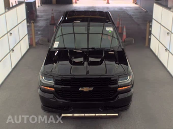 2018 Chevrolet Silverado 1500 Custom Crew Cab Short Bed 1CX – miniatura 2