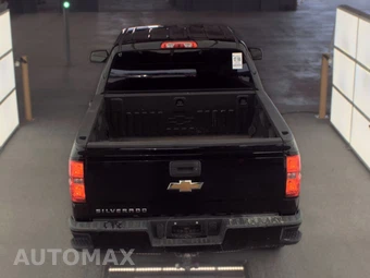 2018 Chevrolet Silverado 1500 Custom Crew Cab Short Bed 1CX – miniatura 5