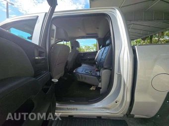 2018 Chevrolet Silverado 1500 Custom Crew Cab Short Bed 1CX - miniatura 10