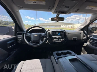 2018 Chevrolet Silverado 1500 Custom Crew Cab Short Bed 1CX - miniatura 13