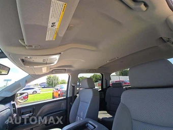 2018 Chevrolet Silverado 1500 Custom Crew Cab Short Bed 1CX - miniatura 8