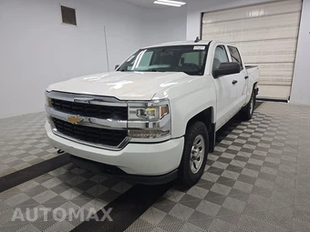 2018 Chevrolet Silverado 1500 Custom Crew Cab Short Bed 1CX