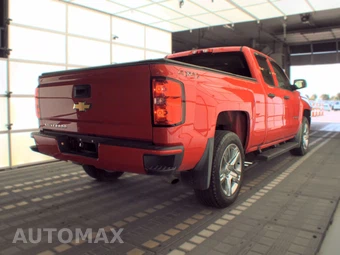 2018 Chevrolet Silverado 1500 Custom Extended Cab Medium Bed 1CX - miniatura 5