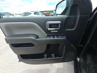 2018 Chevrolet Silverado 1500 Custom Extended Cab Medium Bed 1CX – miniatura 9
