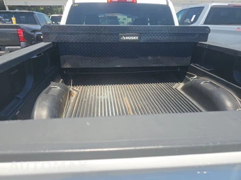 2018 Chevrolet Silverado 1500 LT Crew Cab Medium Bed 1LT – miniatura 16
