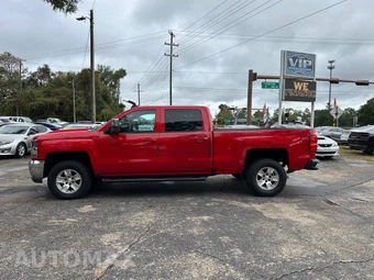2018 Chevrolet Silverado 1500 LT Crew Cab Medium Bed 1LT - miniatura 2