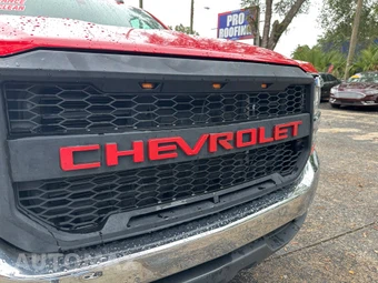 2018 Chevrolet Silverado 1500 LT Crew Cab Medium Bed 1LT - miniatura 8