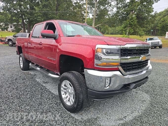2018 Chevrolet Silverado 1500 LT Crew Cab Medium Bed 1LT - miniatura 4