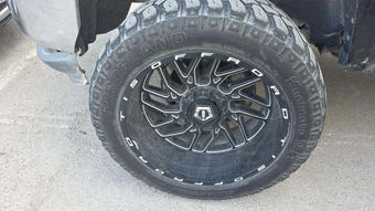 2018 Chevrolet Silverado 1500 LT Crew Cab Short Bed 1LT – miniatura 31