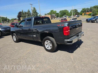 2018 Chevrolet Silverado 1500 LT Extended Cab Medium Bed 1LT – miniatura 2