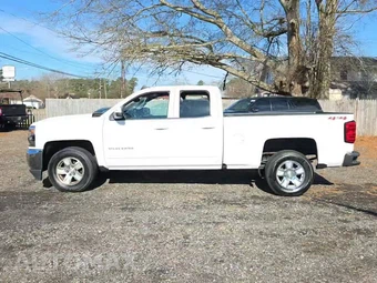 2018 Chevrolet Silverado 1500 LT Extended Cab Medium Bed 1LT – miniatura 3