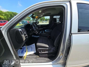 2018 Chevrolet Silverado 1500 LT Extended Cab Medium Bed 1LT - miniatura 3