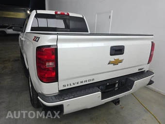 2018 Chevrolet Silverado 1500 LT Z71 Crew Cab Short Bed 2LT - miniatura 5