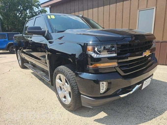 2018 Chevrolet Silverado 1500 LT Z71 Crew Cab Short Bed 2LT - miniatura 4