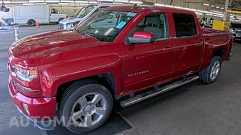 2018 Chevrolet Silverado 1500 LT Z71 Crew Cab Short Bed 2LT