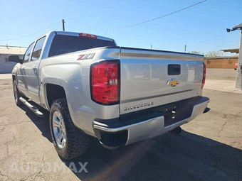 2018 Chevrolet Silverado 1500 LT Z71 Crew Cab Short Bed 2LT - miniatura 2