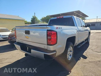2018 Chevrolet Silverado 1500 LT Z71 Crew Cab Short Bed 2LT - miniatura 3