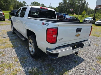 2018 Chevrolet Silverado 1500 LT Z71 Crew Cab Short Bed 2LT - miniatura 2