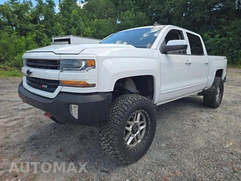 2018 Chevrolet Silverado 1500 LT Z71 Crew Cab Short Bed 2LT