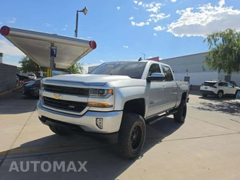 2018 Chevrolet Silverado 1500 LT Z71 Crew Cab Short Bed 2LT