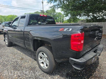 2018 Chevrolet Silverado 1500 LT Z71 Extended Cab Medium Bed 2LT - miniatura 2