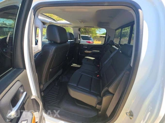 2018 Chevrolet Silverado 1500 LTZ Crew Cab Short Bed 1LZ - miniatura 10